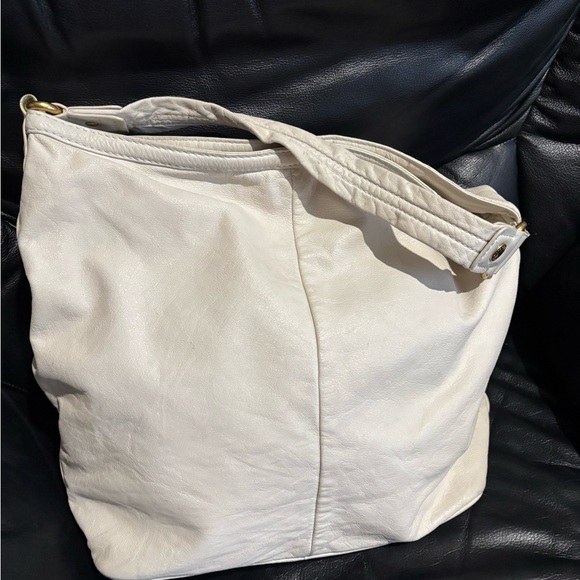 Marc by Marc Jacob’s White leather hobo - Picture 6 of 7